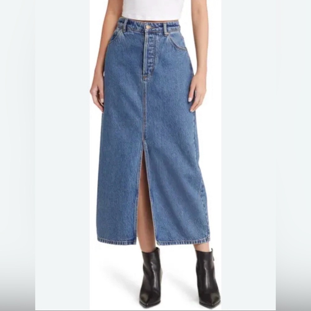 Rolla's Chicago denim maxi skirt in blue. size 28 - Picture 2 of 8